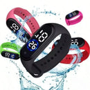 Brazil Men's Sports Digital Watch Outdoor Bracelet Electronic Watch Daily Men's Bracelet Watches Popular Durable Watches